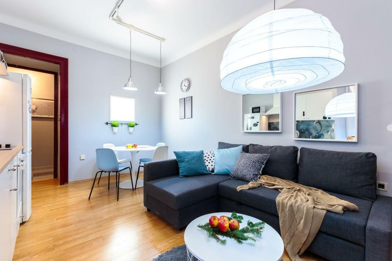 Apartment Dolac In Center Of Town Rijeka Bagian luar foto