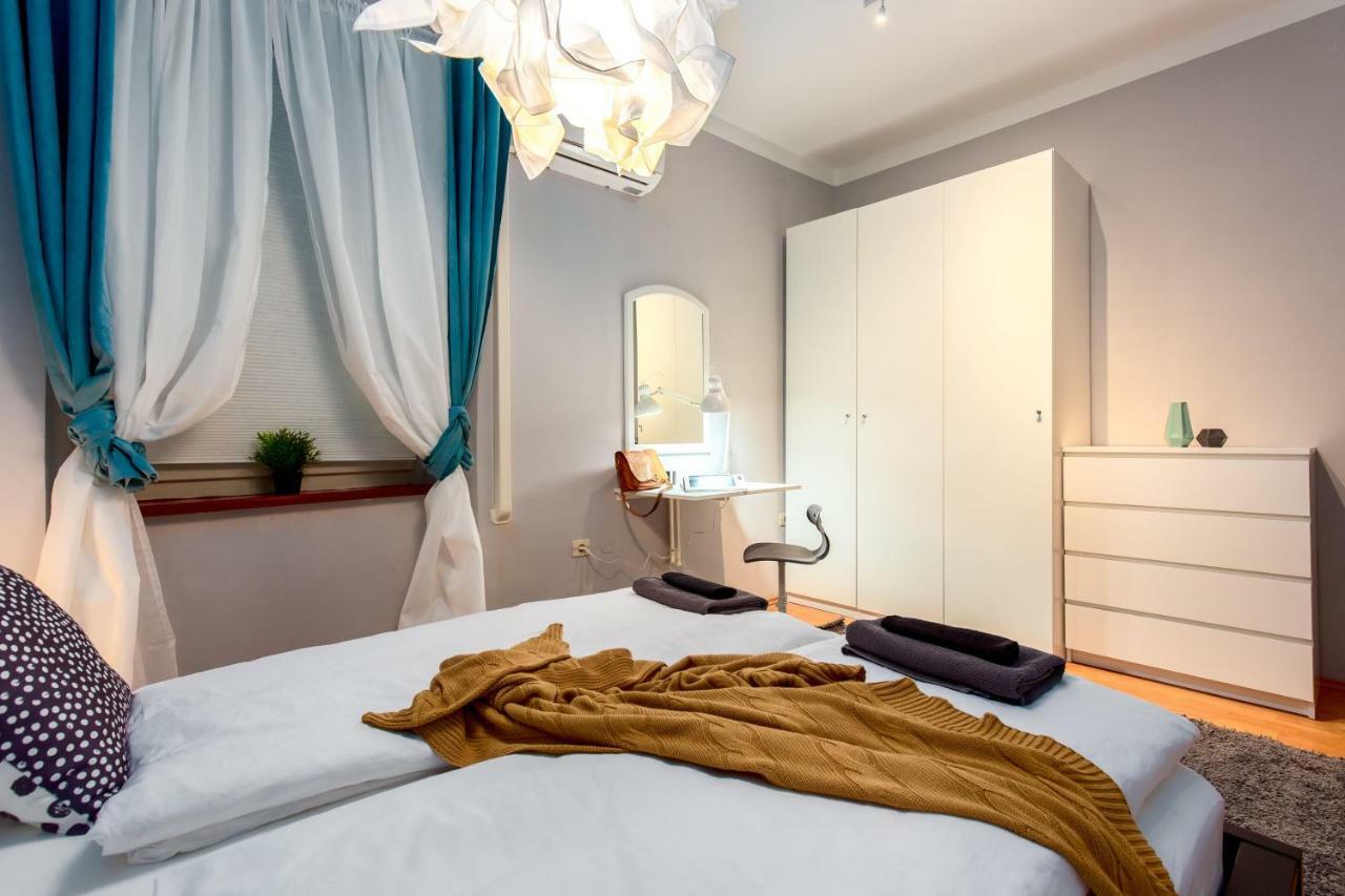 Apartment Dolac In Center Of Town Rijeka Bagian luar foto